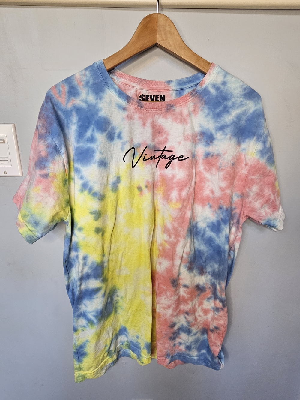 Seven Souls Vintage Tie Dye Graphic Tee Size XL Pastel Pink Blue Yellow Cotton